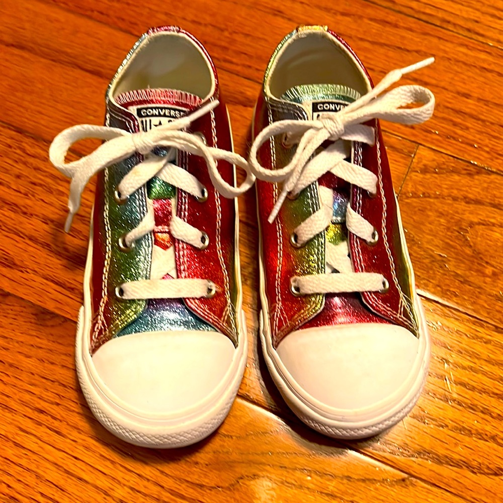Girls Rainbow Converse size 10